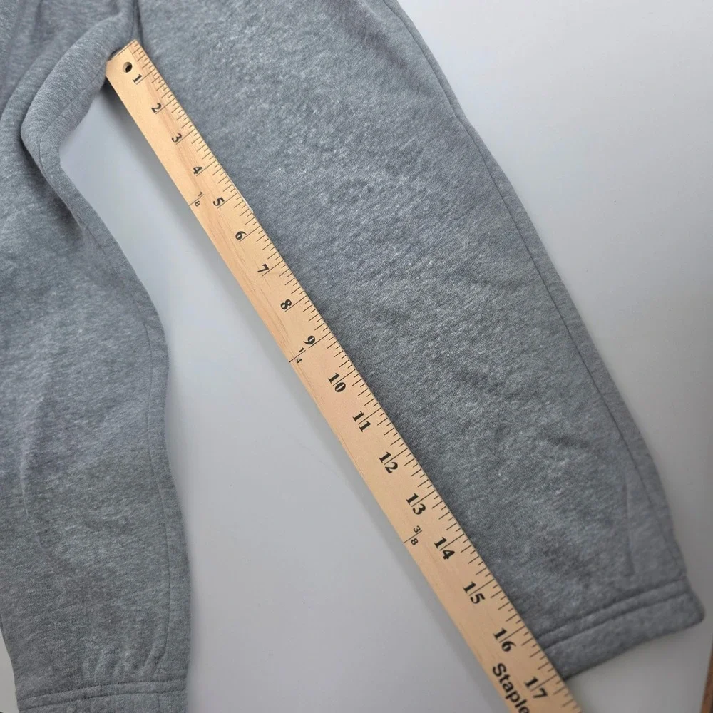 Under Armour Boys 2 Piece Set Black Long Sleeve Tee Grey Joggers Size 5 NWT